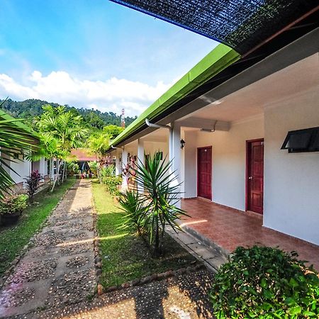 Han Rainforest Resort Kuala Tahan Exteriör bild